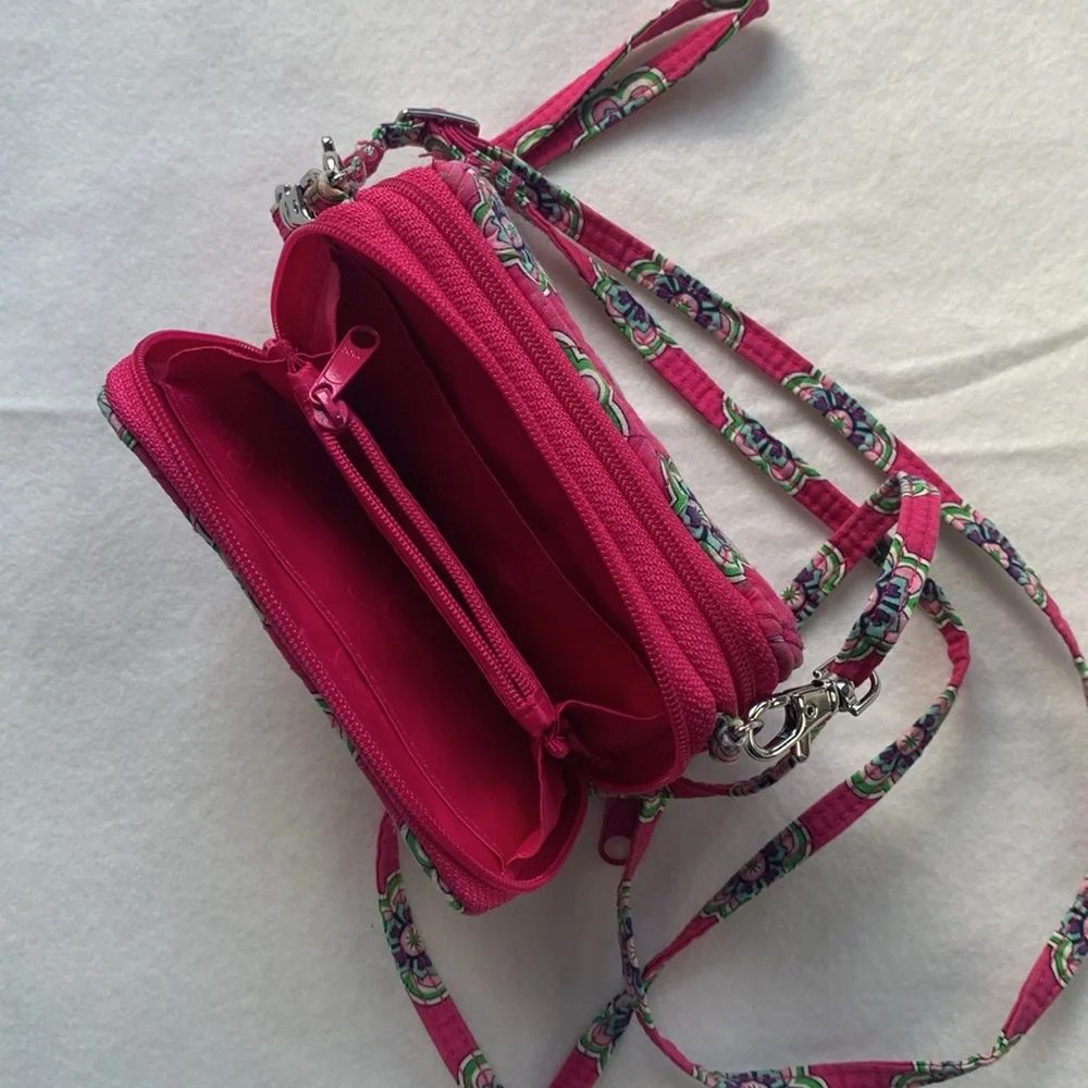 Vera Bradley Wallet with Wristlet &‎ Crossbody Straps - Picture 8 of 8